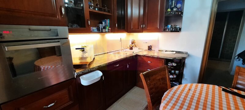 Vanzare apartament de 4 camere in zona Decebal-Alba Iulia